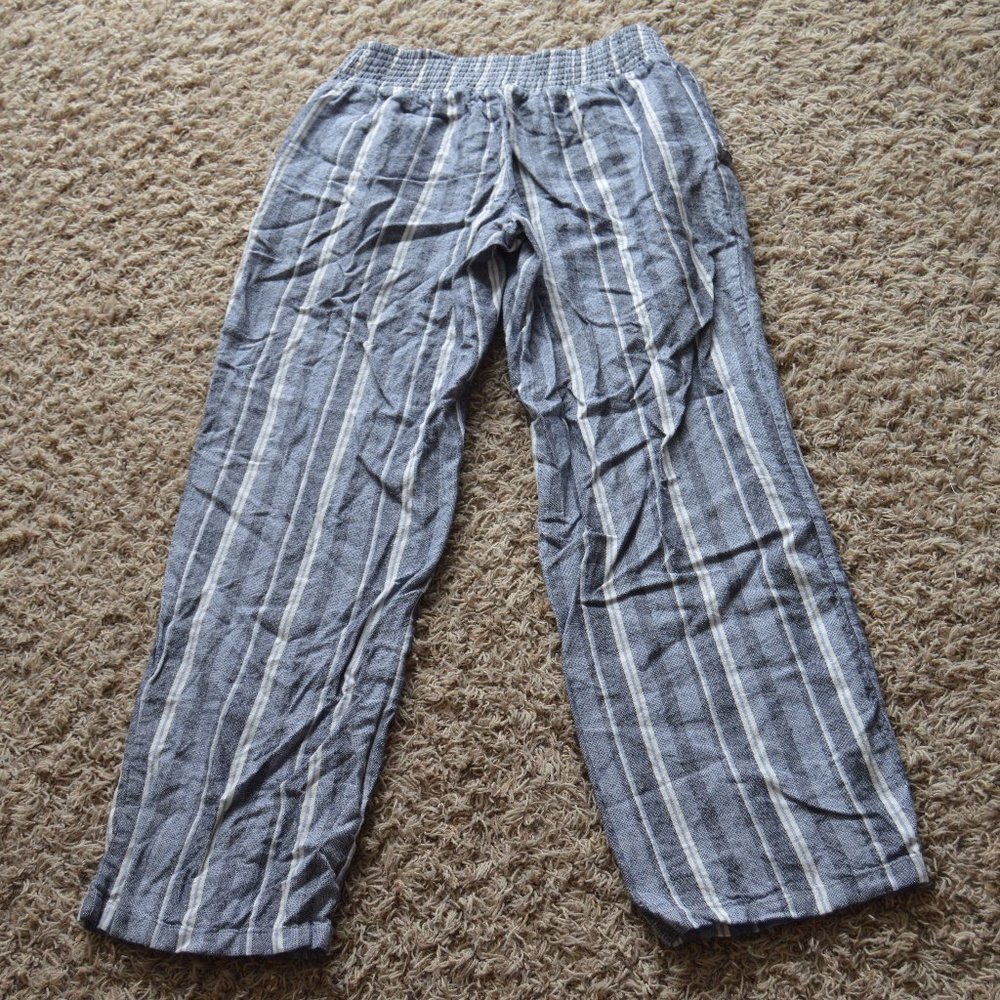 Maurices Wide Leg Blue/White Stripes Pants Size S
